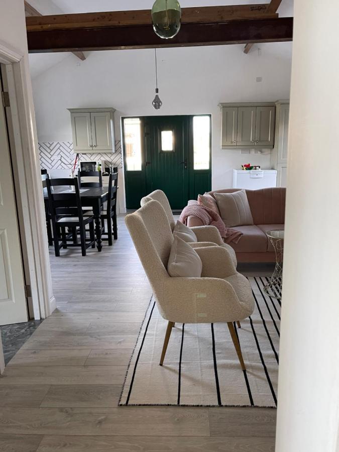 Cosy Apartment With Fire Stove Athlone Esterno foto