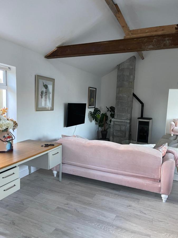 Cosy Apartment With Fire Stove Athlone Esterno foto